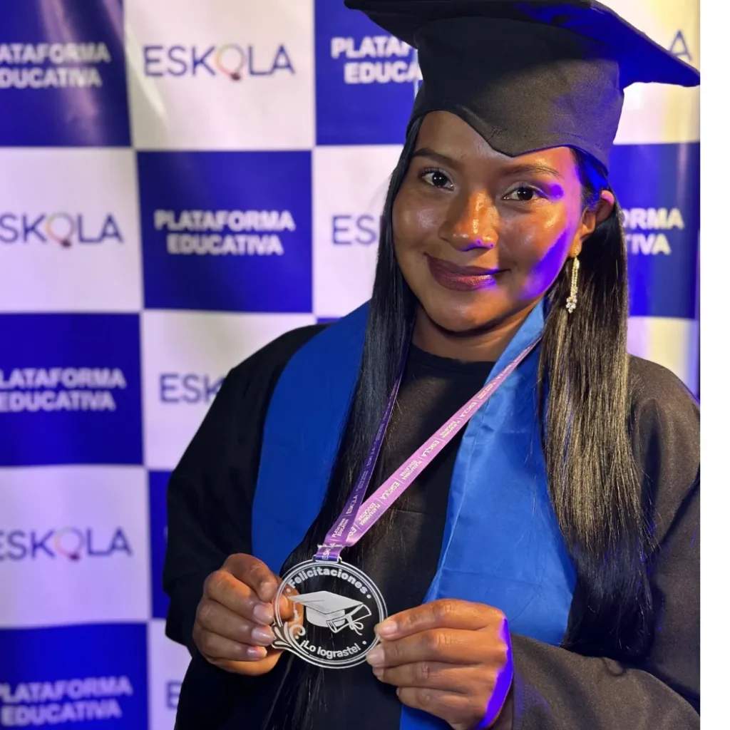 22 Grados de Bachillerato ESKOLA.webp