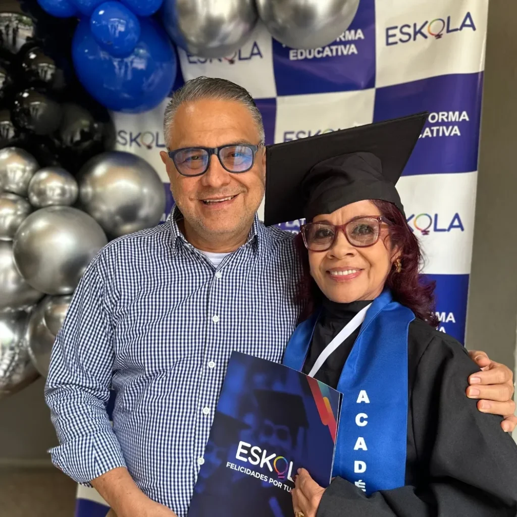 33 Grados de Bachillerato ESKOLA.webp